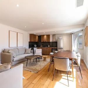  Appartement Place Des Lices
