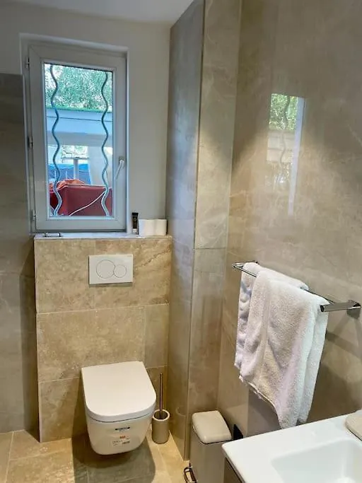 Superbe Appartement Pres De La Plage Et Du Centre Ville Saint-Tropez 0*,